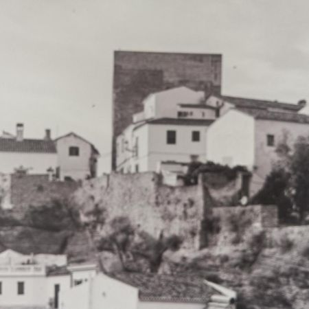 Apartamento El Patio. Setenil De Las Bodegas Екстер'єр фото