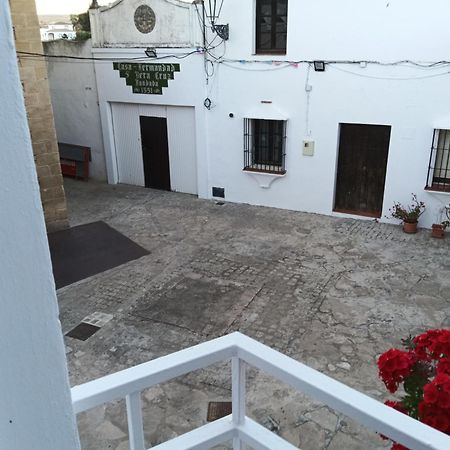 Apartamento El Patio. Setenil De Las Bodegas Екстер'єр фото