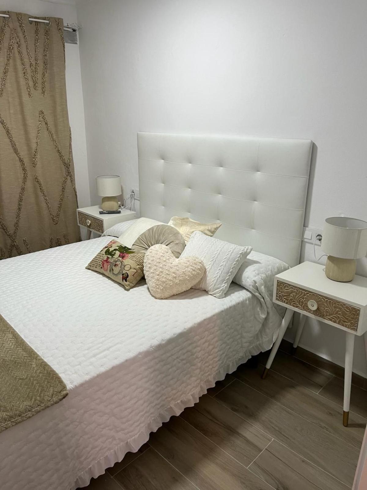 Apartamento El Patio. Setenil De Las Bodegas Екстер'єр фото