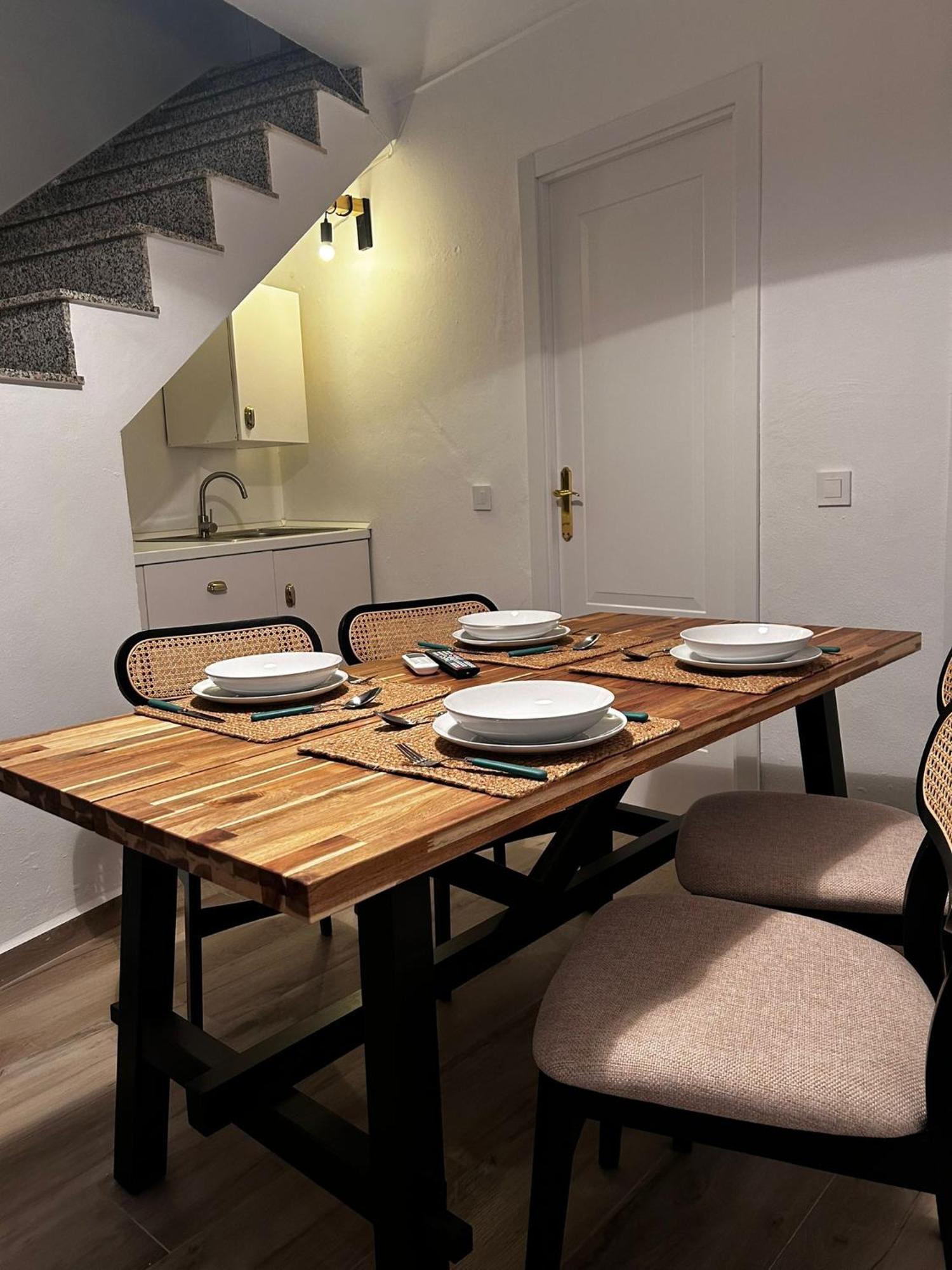 Apartamento El Patio. Setenil De Las Bodegas Екстер'єр фото
